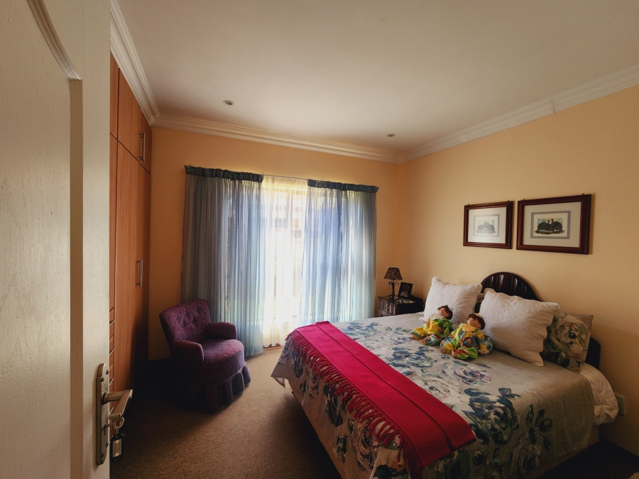 3 Bedroom Property for Sale in Grimbeeck Park North West